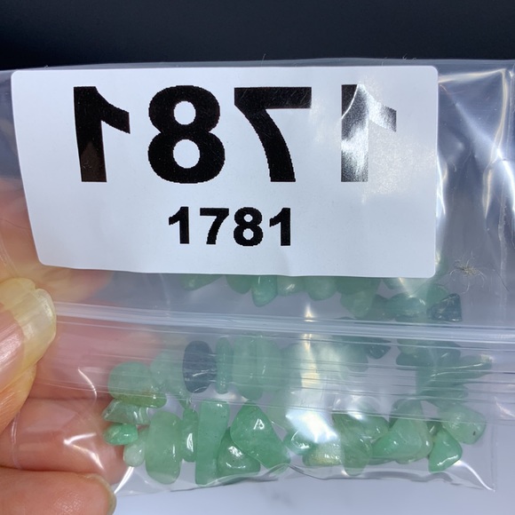 Dainty Green Chrysoprase Chip Bracelet - Picture 11 of 11